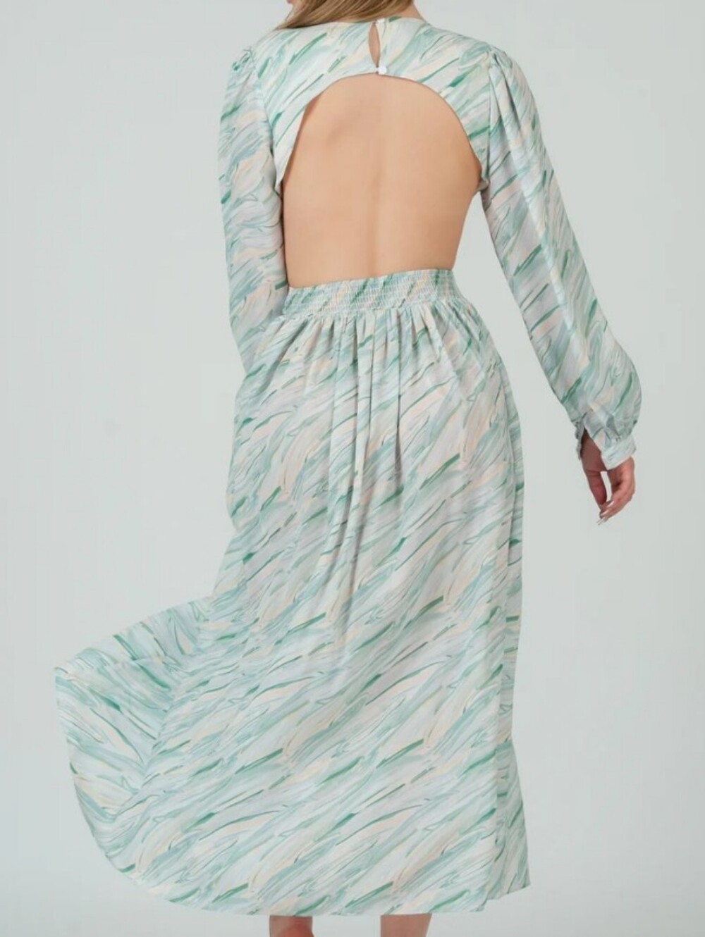 Ring-Front Maxi Dress in Mint Wave Print - Picture 2 of 4